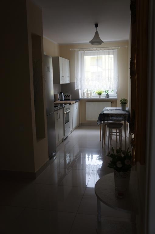 Apartament Na Ratajach Poznań Szoba fotó